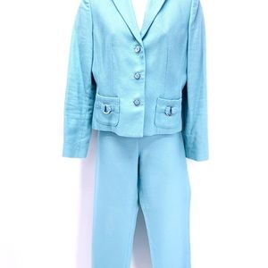 Casual corner capri pant suit  4P pants 8P jacket